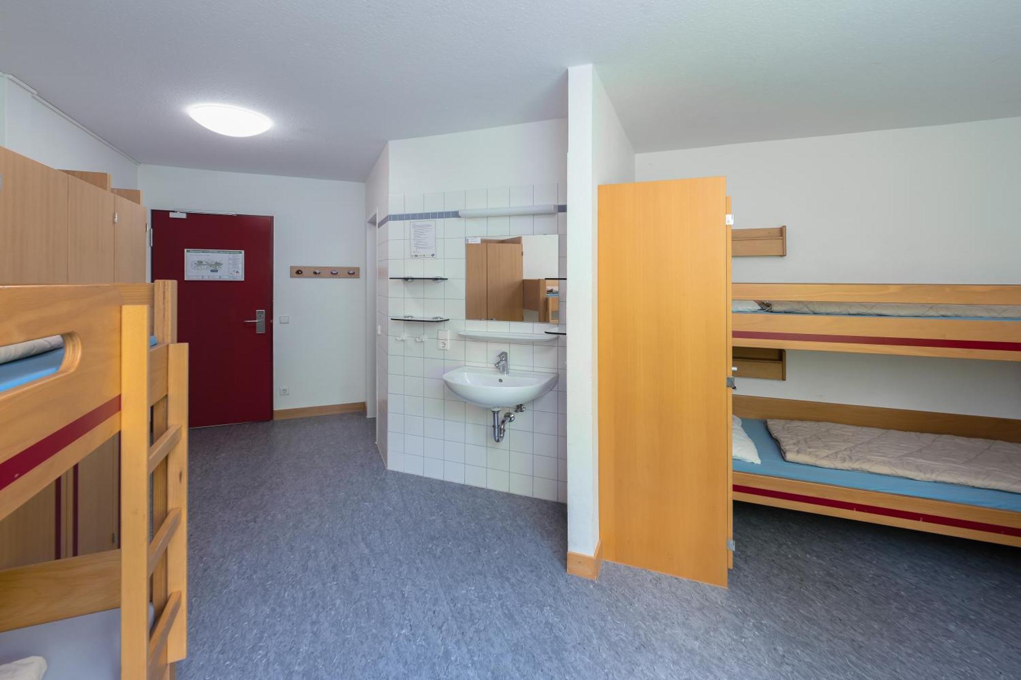 Jugendherberge Freiburg Стая снимка
